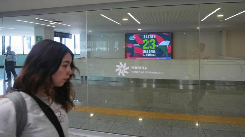 Passagem aérea: mesmo com auxílio federal, tarifa subiu 9% em abril com alta do querosene, diz Anac