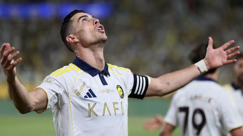Cristiano Ronaldo marcou duas vezes na partida que deu o título saudita ao Al-Nassr.