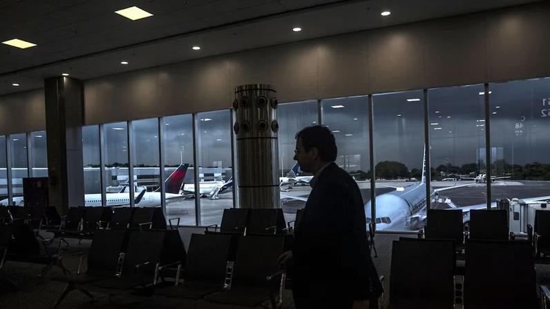Aeroporto do Galeão, no Rio: calendário comprimido desorganiza a rotina de negócios e desafia o planejamento de eventos corporativos.