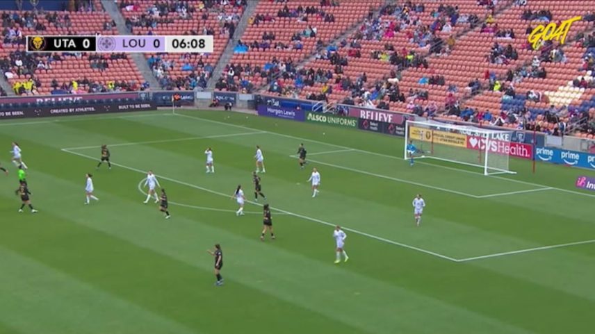 Empate 0-0 entre Utah Royals e Louisville; defesa de Jordyn Bloomer se destaca