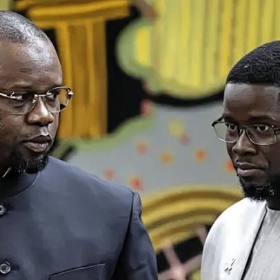 Presidente do Senegal demite primeiro-ministro Sonko após meses de tensão
