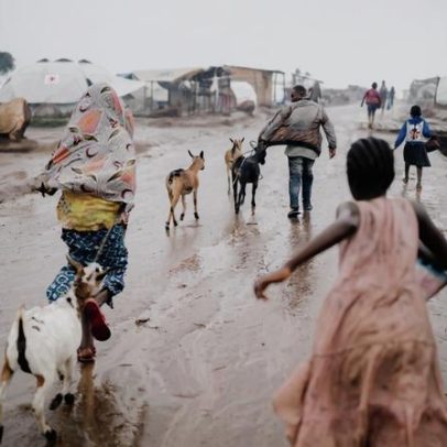 A mulher que salvou dezenas de milhares de órfãos na África