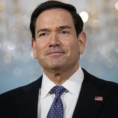 Rubio visita Vaticano para descongelar relações após críticas de Trump ao Papa