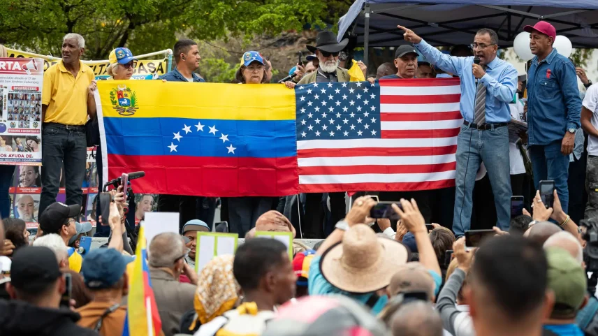 Manifestantes em Caracas, na Venezuela, pediram pela liberação de presos políticos e outras pautas. (Foto: (EPA) EFE)
