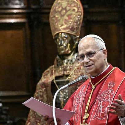 Papa publica encíclica sobre riscos da IA e ética tecnológica