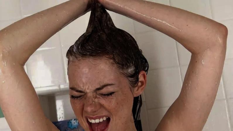 Banho perfeito para pele dura menos de 10 minutos, diz dermatologista