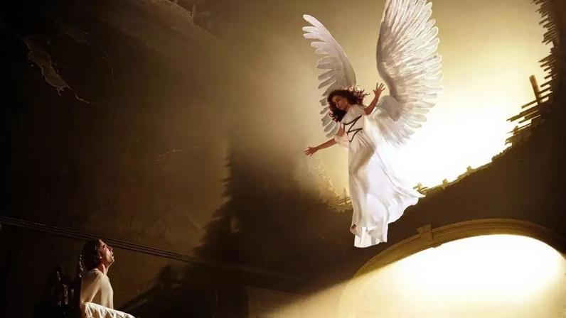 'Anjos na América' é uma série de seis episódios da HBO.