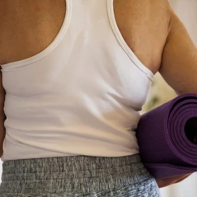 Como escolher tapete de yoga e acessórios: guia completo