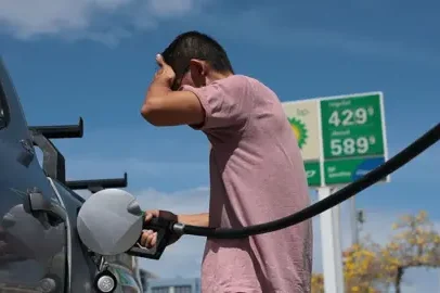 Inflação nos EUA sobe para 3,8% com alta de energia devido à guerra no Irã