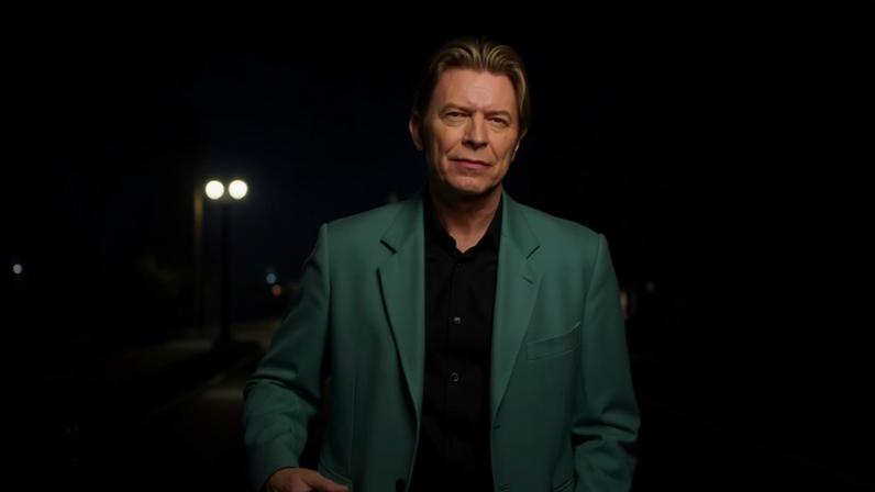 Da esquerda para a direita: Nicolas Cage e David Bowie