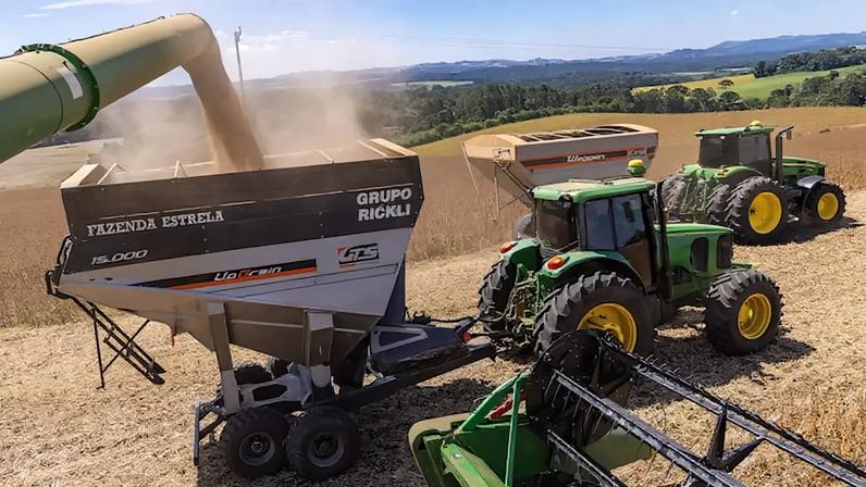 Exportações do agro brasileiro de janeiro a abril alcançaram US$ 54,594 bilhões, recorde para o período e crescimento de 3,7% ante o primeiro quadrimestre do ano passado