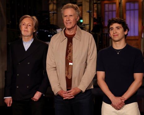 Sábado à Noite: Will Ferrell interpreta Jeffrey Epstein no final da temporada