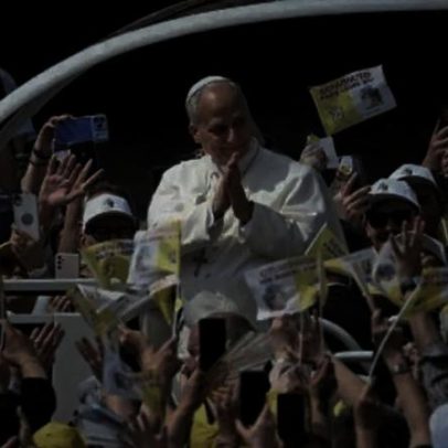 Papa Leão XIV critica lucro com danos ambientais em região poluída pela máfia