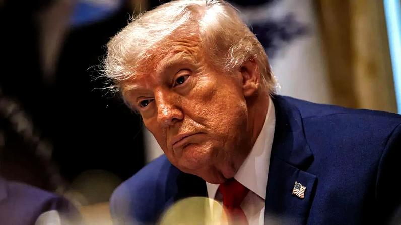 O presidente dos Estados Unidos, Donald Trump, em reunião na Casa Branca