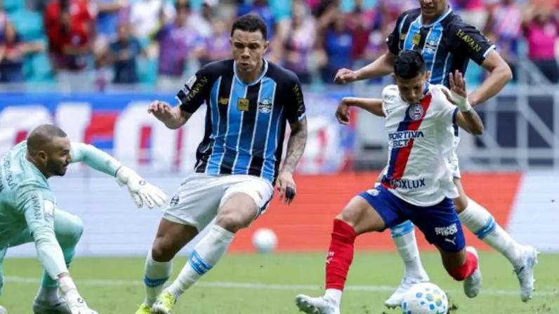 Bahia e Grêmio empataram em 1 a 1 na Fonte Nova / Jogada10