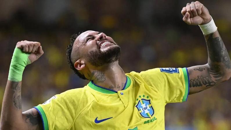 Neymar marcou o quarto e o quinto gol do Brasil na vitória diante da Bolívia (Photo by CARL DE SOUZA/AFP via Getty Images)