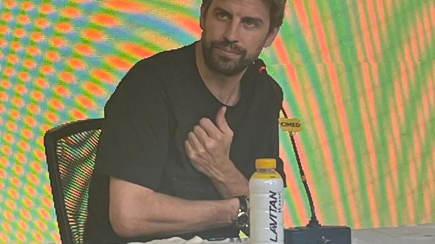 Gerard Piqué, em entrevista coletiva em São Paulo, em 2025 — Foto: Christian Policeno/Valor
