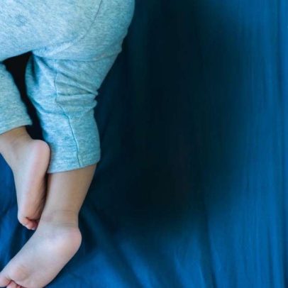 5 sinais de que seu filho está pronto para dormir na cama