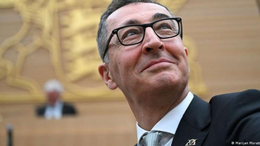 Özdemir foi o primeiro turco-alemão a ser membro do Bundestag e foi também ministro da Agricultura