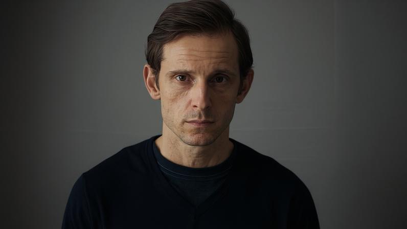 Jamie Bell fala sobre drama em Half Man e vivência pessoal marcante