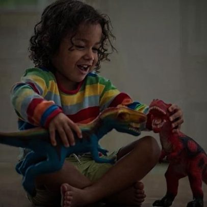 Crianças que gostam de dinossauros desenvolvem cinco habilidades na vida adulta