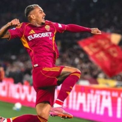 Roma goleia Fiorentina com Wesley marcando e sonha com a Champions