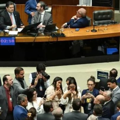Alcolumbre descarta ler requerimentos para CPI do Master, pedida por oposição e petistas