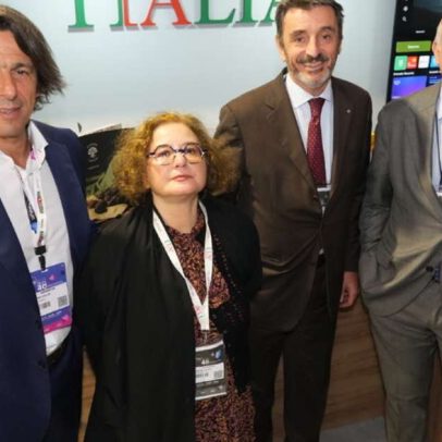 Embaixador da Itália visita pavilhão italiano na Apas Show 2026