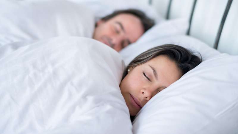 Dormir demais também pode prejudicar o coração, apontam estudos; entenda quantas horas de sono são consideradas saudáveis