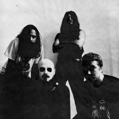 Sangue de Bode lança álbum com tom niilista em O Funeral de Tudo