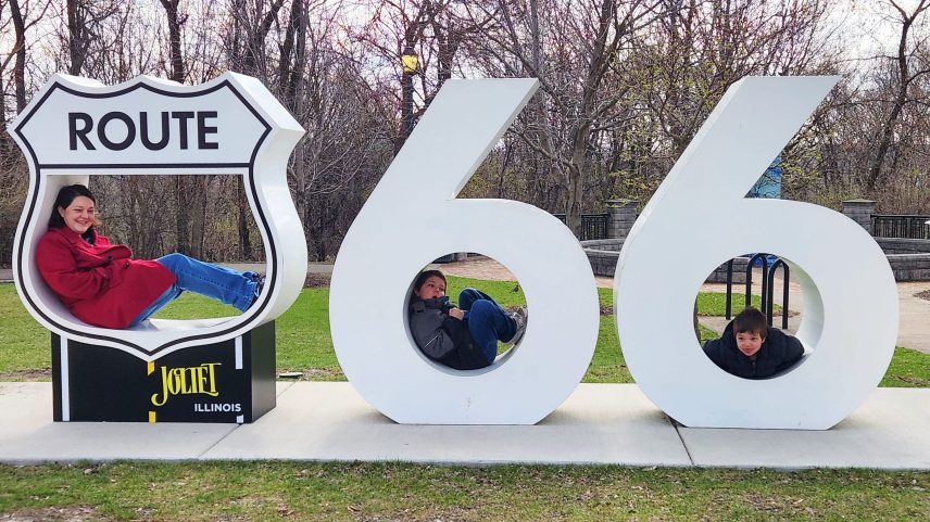 Viagem rodoviária nos EUA: três gerações percorrem Route 66 em 2.000 milhas