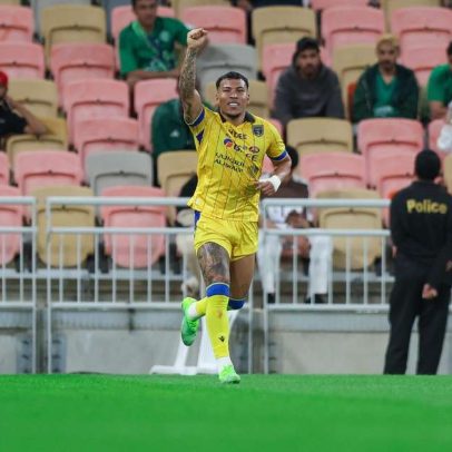Atacante colombiano critica treinador após ficar fora da pré-lista da Copa