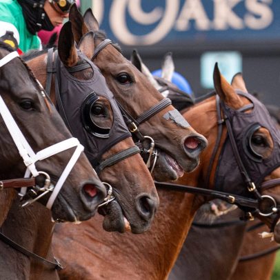 Golden Tempo vence no Kentucky Derby; Cherie DeVaux conquista vitória histórica