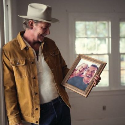 Ty Pennington comenta doença da mãe em entrevista