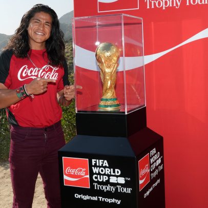 Cristo Fernandez, estrela de Ted Lasso, assina com time profissional de futebol