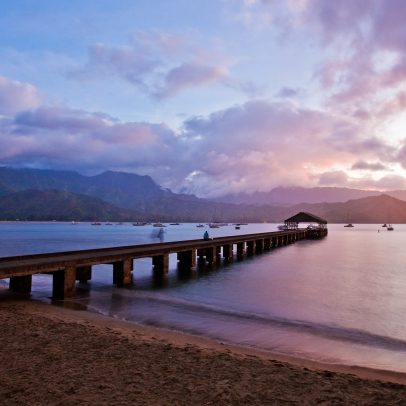 Dias tranquilos do Hawaii antigo em Hanalei Bay, Kauai