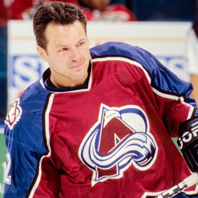 Claude Lemieux, campeão de quatro Stanley Cups, morre aos 60 anos