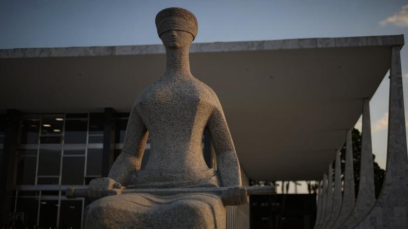 A história do direito demonstra que inúmeras teses inicialmente consolidadas foram posteriormente revistas. A evolução jurisprudencial depende, justamente, da provocação legítima das partes (Foto: Marcello Casal Jr/Agência Brasil)
