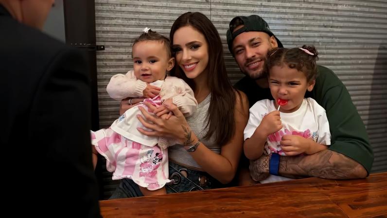 Bruna Biancardi revela ciúmes de Mavie com Neymar e diverte a web