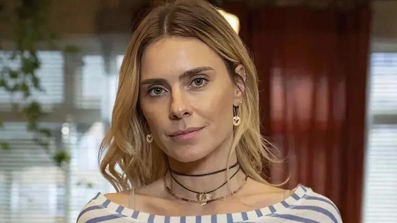 Carolina Dieckmann muda o visual para protagonizar filme de 'A Viagem'. Confira os detalhes da transformação e quem deve completar o elenco da produção