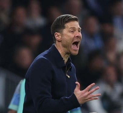 Xabi Alonso confirmado como treinador do Chelsea em contrato de quatro anos
