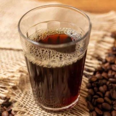 Estudo aponta 9 atitudes comuns entre quem bebe café preto sem açúcar