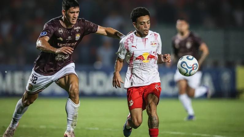 Marcelinho, jogador do Red Bull Bragantino.