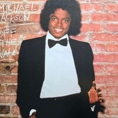 Michael Jackson teve vitiligo e enfrentou preconceito, entenda a doença