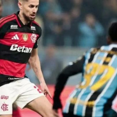 Flamengo enfrenta Athletico com desfalque de dupla de volantes