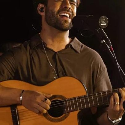 Felipe Alcântara sugere 10 músicas para homenagens no Dia das Mães