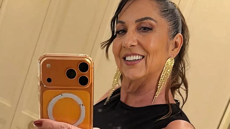 Roupa de mãe de Virginia é detonada pela web: 'Falta de noção'
