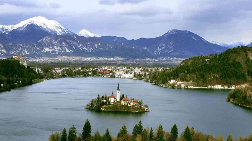 Bled, joia da Eslovênia, entre lendas, águas e memórias vivas