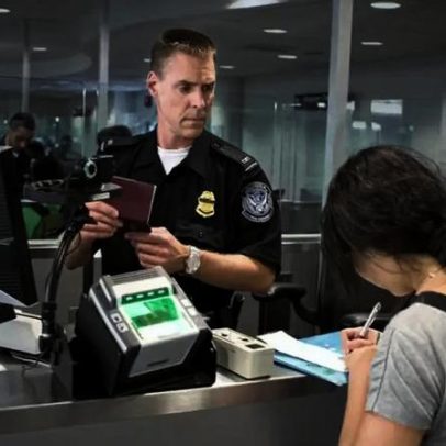 Governo Trump exige que estrangeiros saiam dos EUA para solicitar green card
