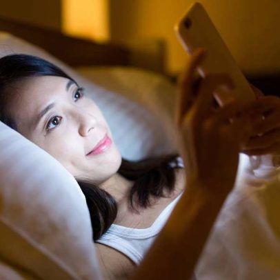 Higiene do sono: smartphones atrapalham descanso e estratégias ajudam